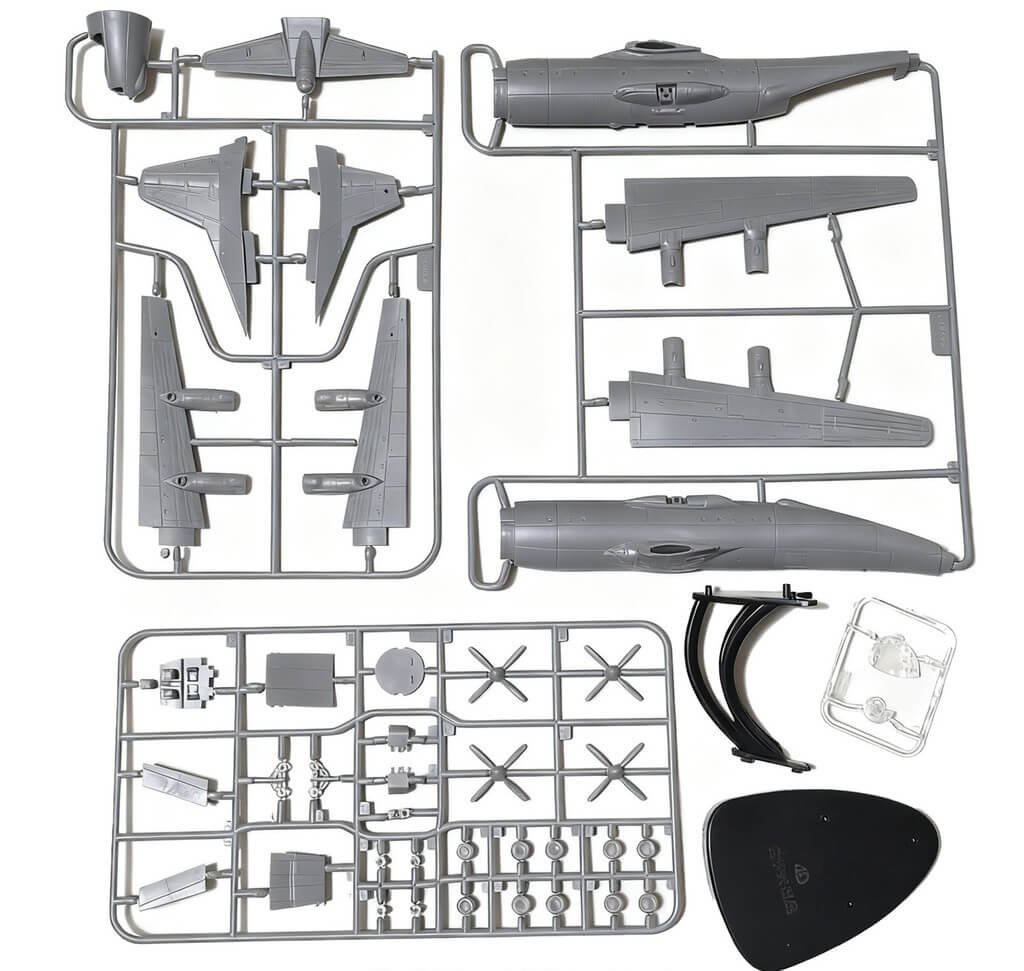 1/144 Antonov An-12 aircraft Model Kit Assembly